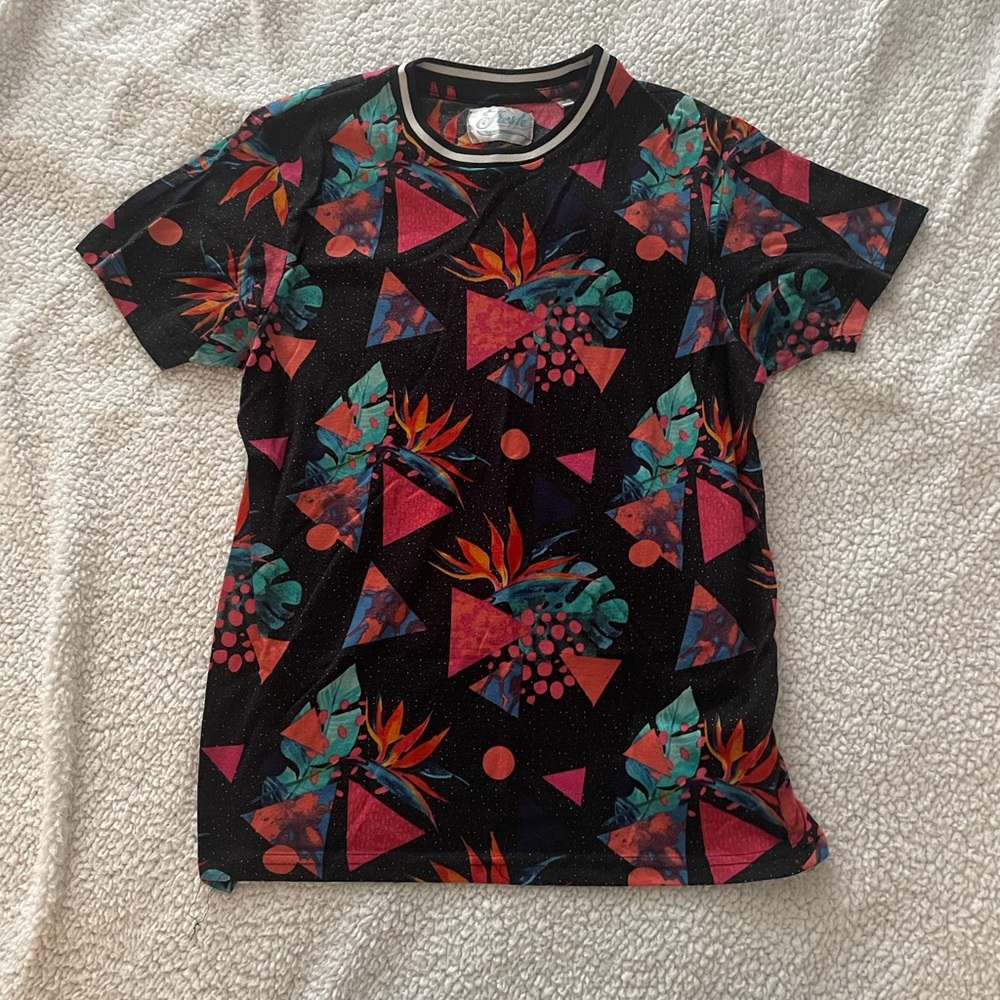 Tropical Patterned Short Sleeve Tee